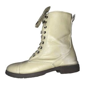 💋Bundle 4 items for $20. Add items💋 to a bundle